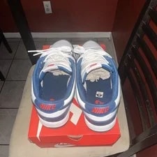 Nike / Low Top Lace-Up Athletic 3