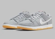 Wolf — Now SB Dunk Low Pro ISO Gum Label Size 6.5 DV5464-001 — Sneaker — resale
