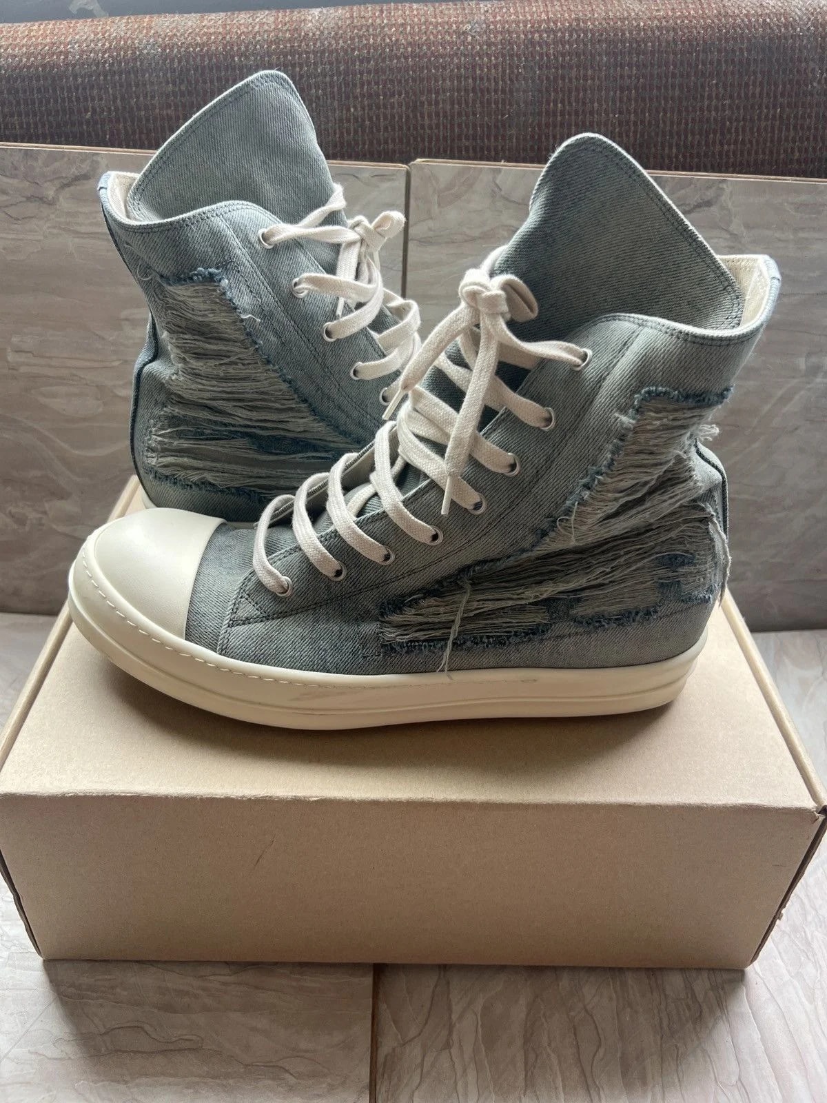 Rick Owens — Rick Owens Distressed Ramone Drkshdw — Sneaker — resale