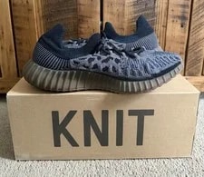 Yeezy 350 V2 Cmpct Size: 10.5 Great Condition 3