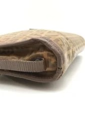 Fendi Small Damaged, 26cm X 17.5cm X 4.5cm 4