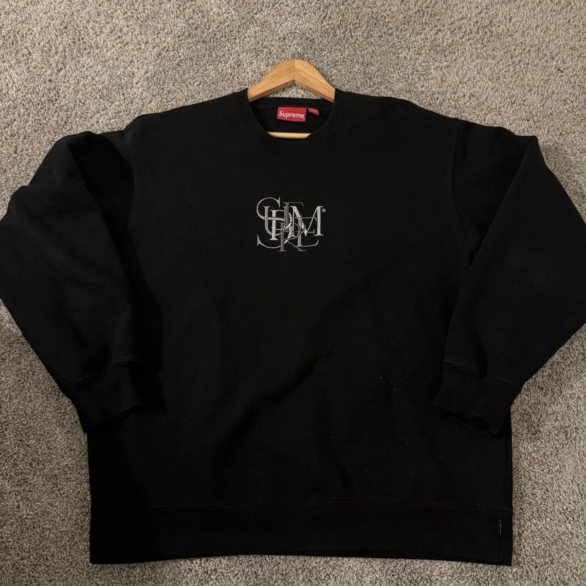 Supreme — Supreme Overlap Crewneck — streetwear — resale