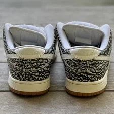 Nike SB Dunk Low Road 4