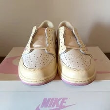 Air Jordan 1 Retro Low OG SP 'Shy ' (IQ7604-100) IN Hand 4