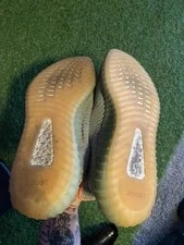 Yeezy 350 V2 Dessert 4