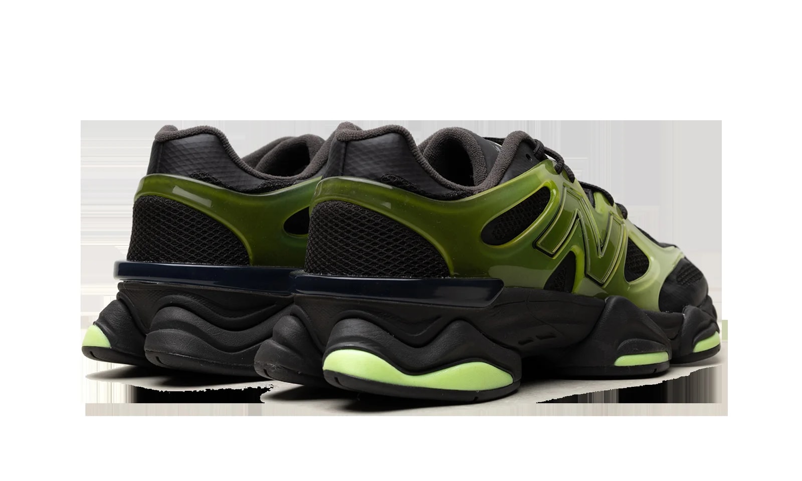 9060x Caged "Alpine " U9060IDG 4
