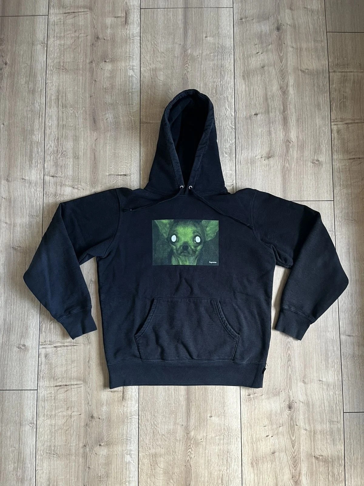 Supreme — Supreme Chris Cunningham Chihuahua Hoodie — streetwear — resale