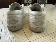 Air Jordan 1 Low (553558-130) Lace Up Shoes 8 4