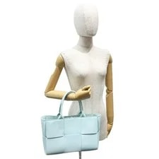 Bottega Veneta Arco Maxi Hand 3