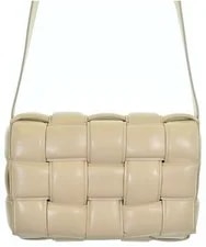 Bottega Veneta — Bottega Veneta Padded Cassette Maxi 2200693935094 — Handbag — resale