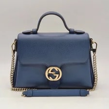 Gucci — Gucci GG Marmont Accordion Matelassé Crossbody 26cm — Handbag — resale