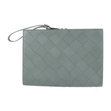 Case — Excellent Condition Bottegaveneta Document Case Maxi Intrecciato 629134 VCR Auth — Handbag — resale
