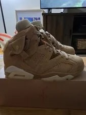 Jordan — Size 5 - Jordan 6 Retro X Mid British — Sneaker — resale