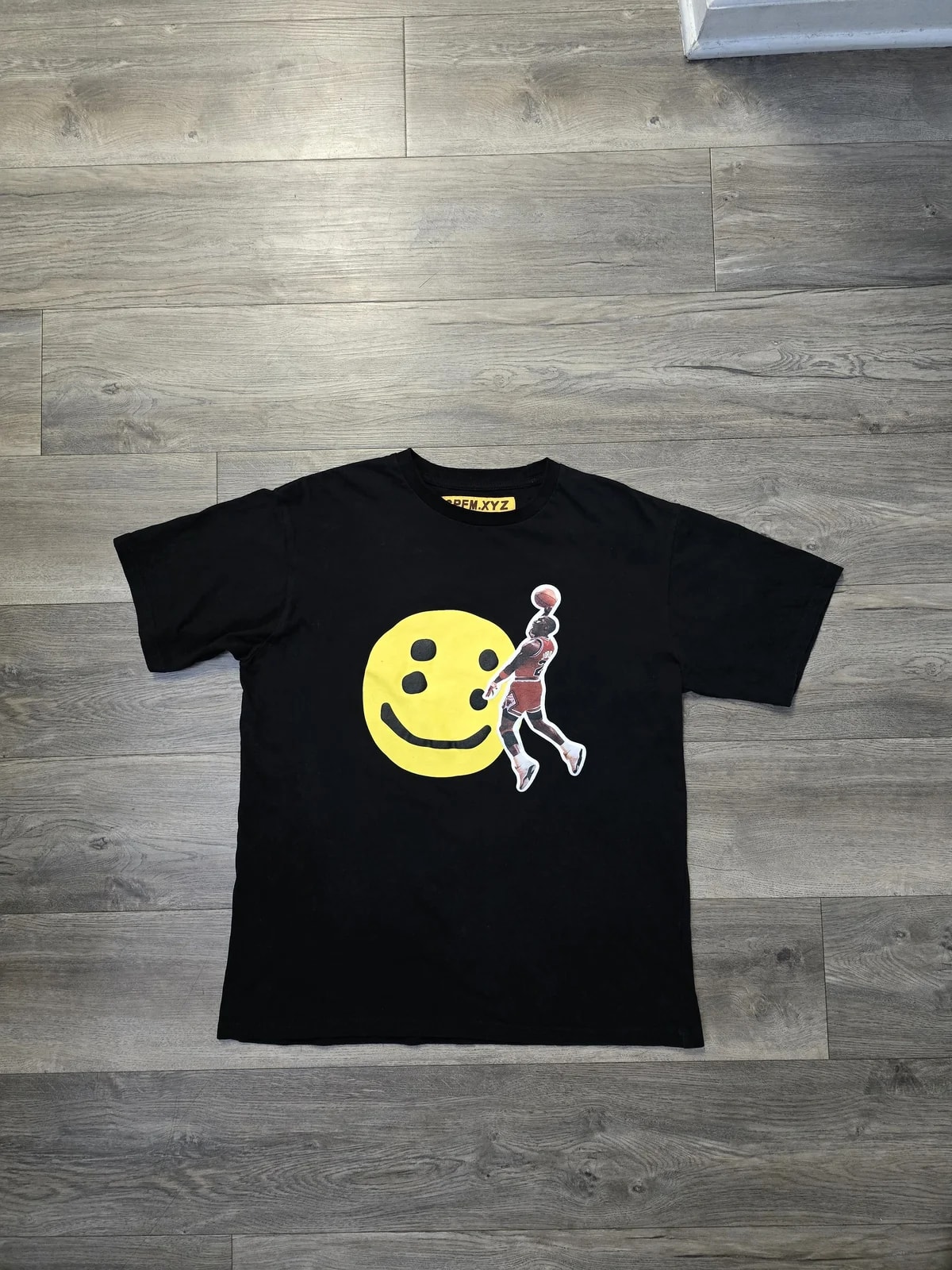 Jordan — Cpfm Smiley Face Michael Jordan T-shirt — streetwear — resale