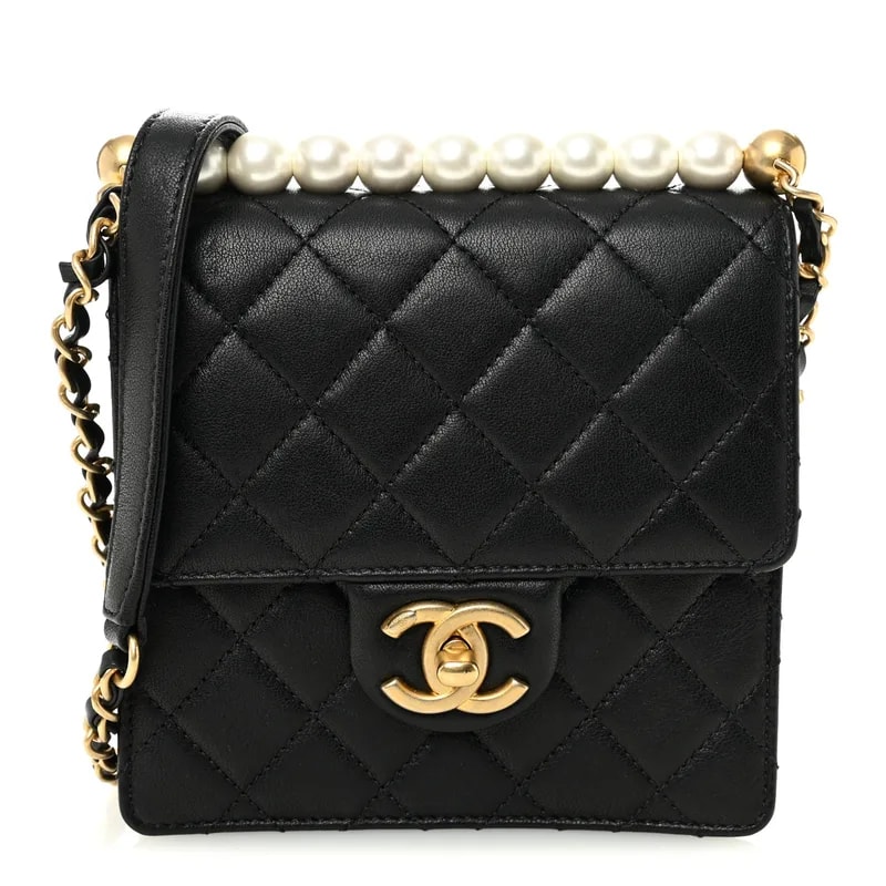 Quilted Chic Pearls Flap 2