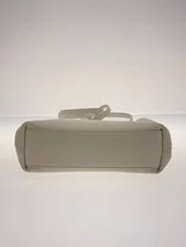 Bottega Veneta Triangle Point 4