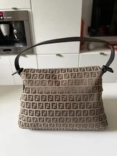 Authentic Fendi Mamma Baguette I#51779 4