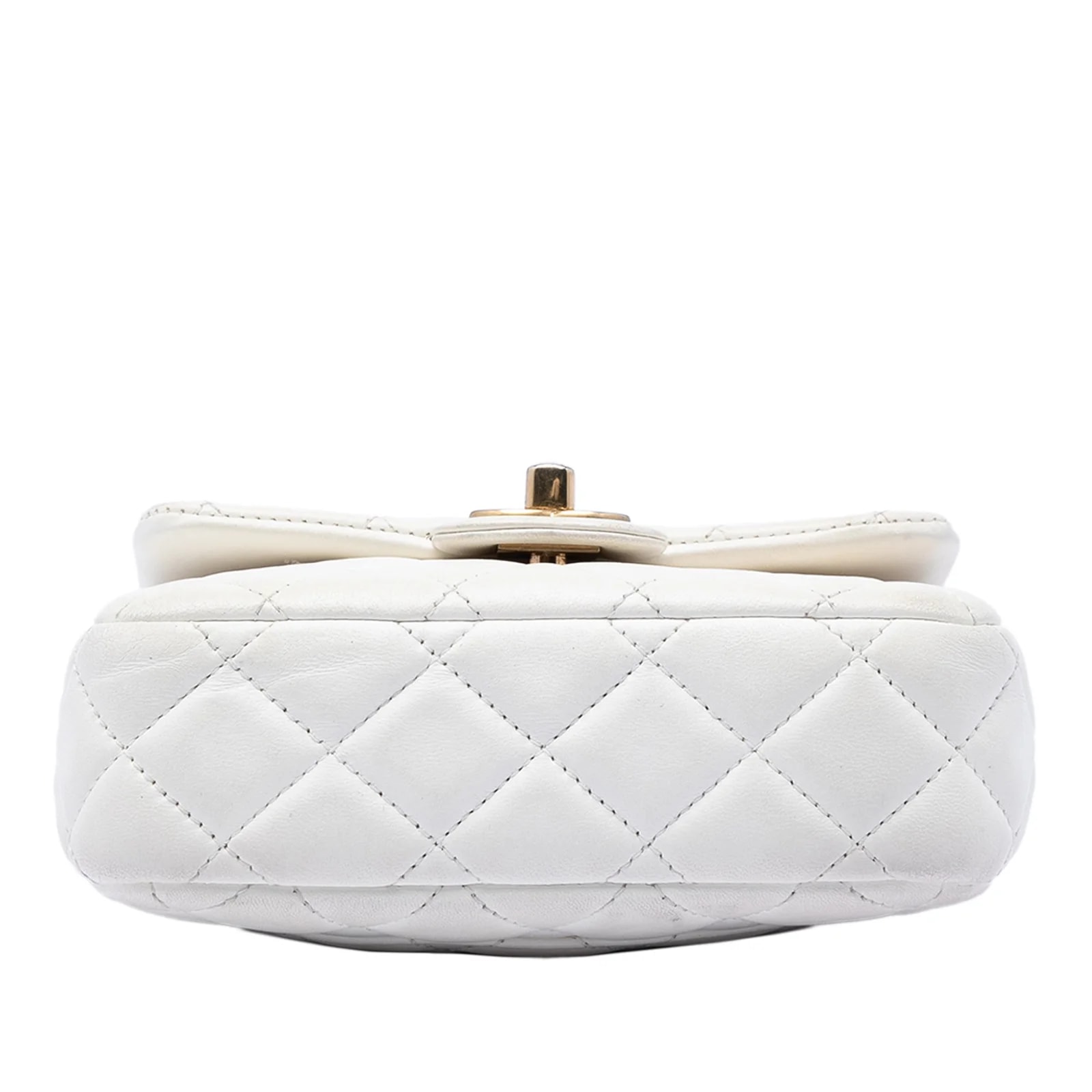 Square Classic Enamel Coco Hearts Single Flap 3