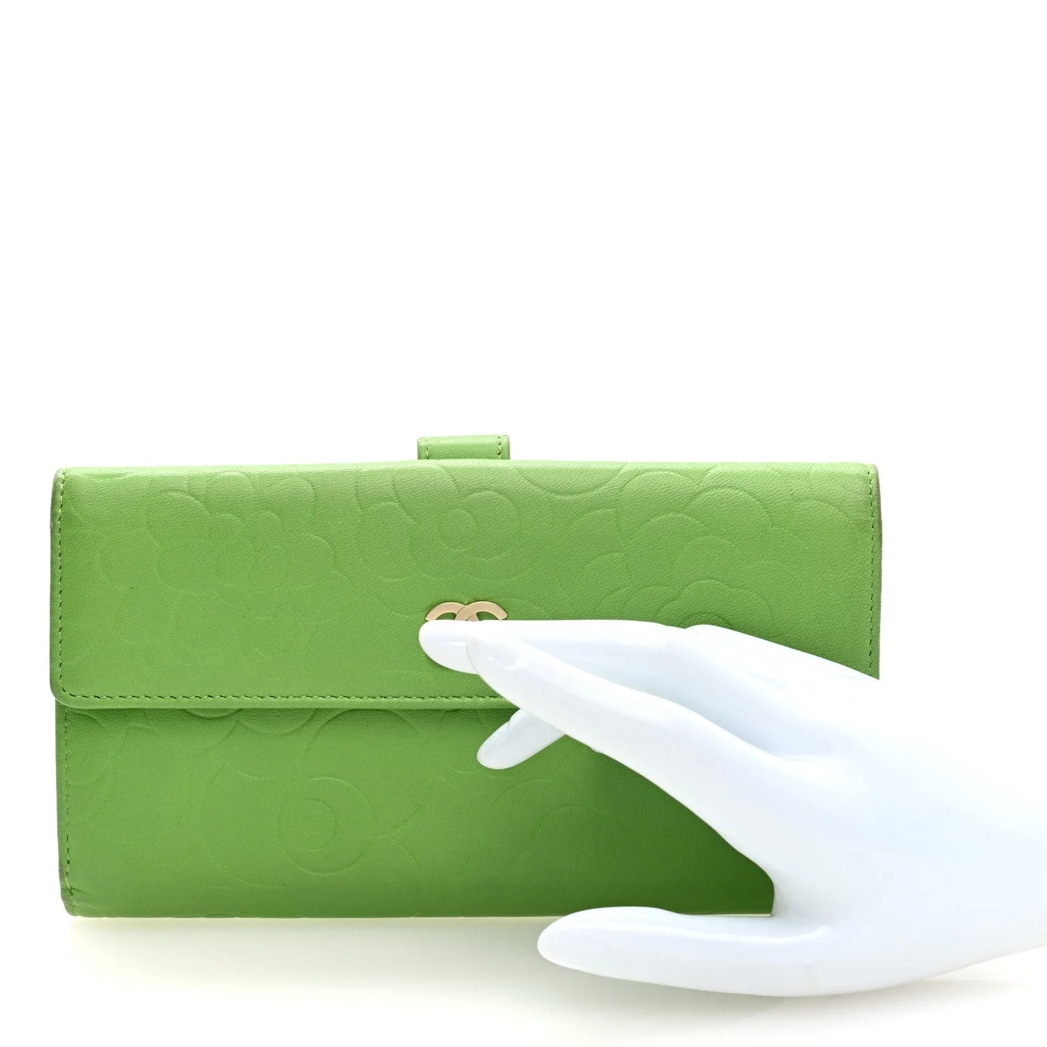 Embossed Camellia Large Gusset Flap Wallet 2