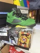 Size 9.5 - Jordan 5 Retro SE Oregon 2020 2