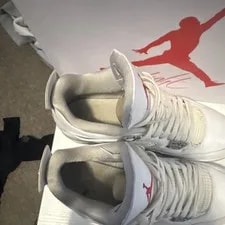 Jordan Air 4 Retro CT8527-100 4
