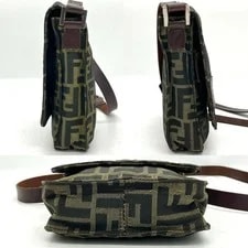 Fendi 20cm X 14cm X 4.5cm 4