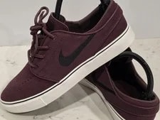 Nike — Nike SB Zoom Janiski OG + Skate Shoes- Size 6 in Burgandy FD6757-602 — Sneaker — resale