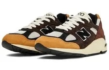 New Balance 990v2 MiUSA Season 2 M990BB2 4