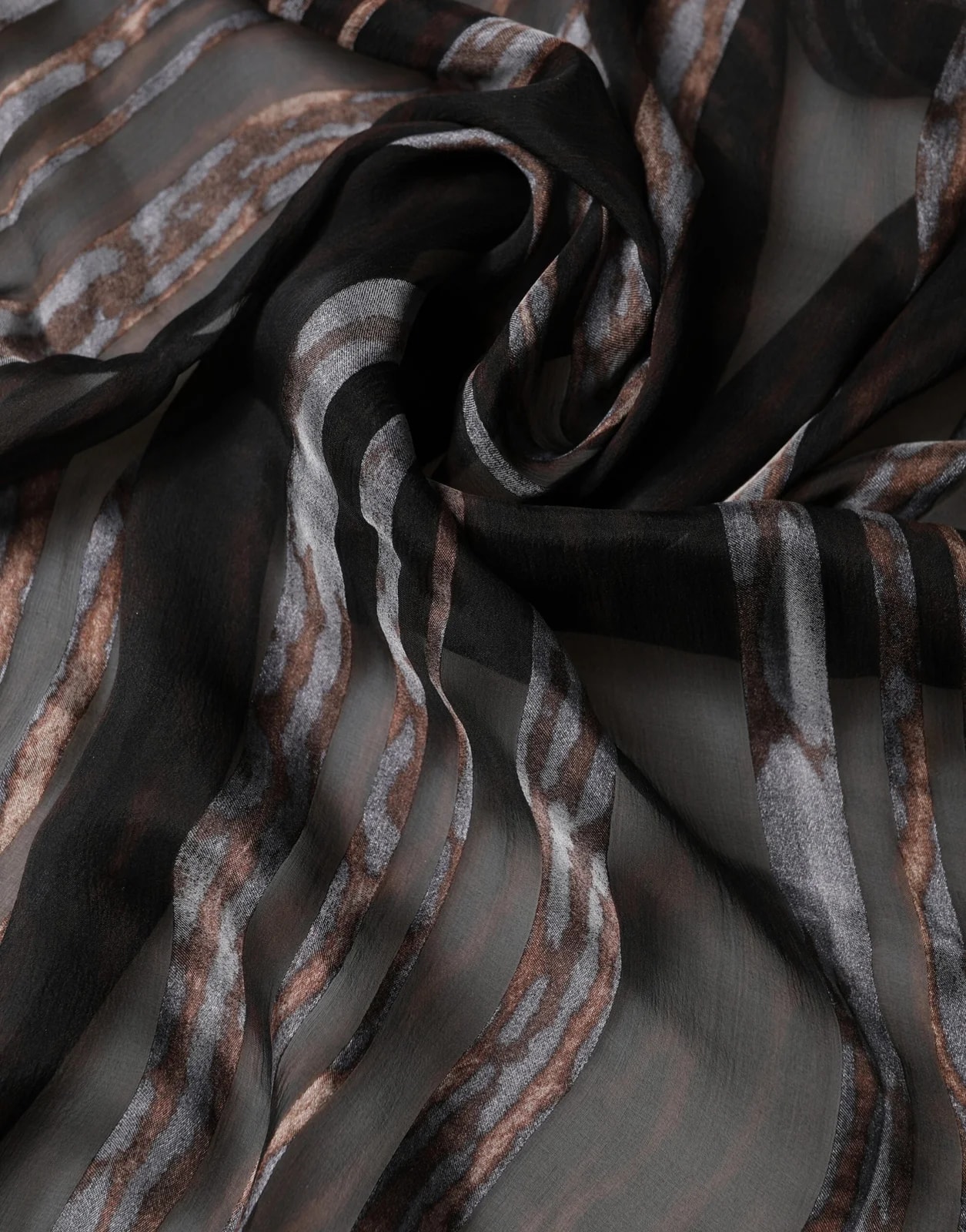 Dolce & Gabbana — Dolce & Gabbana Wrap Square Shawl Stole 71cm X 70cm Scarf — Accessory — resale