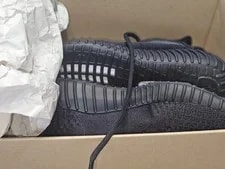 Yeezy Boost 350 V2 US 7.5 Adidas With Original Box & Tags 4