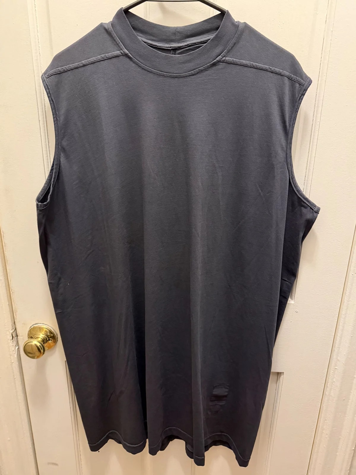 S/S18 Passport ONE Size Sleeveless Shirt — streetwear — resale