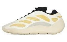 Yeezy — Yeezy 700 V3 Safflower — Sneaker — resale