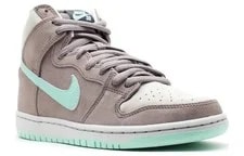 Nike SB Dunk High Soft 305050-030 3