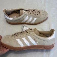 Adidas — NEW Adidas Gazelle Indoor Magic Core Gum Size 10.5 — Sneaker — resale