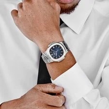 Patek Philippe Nautilus 5811/1G-001 White Gold Blue Dial 3