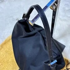 Fendi Mamma Bucket Ziplock Hardware 4