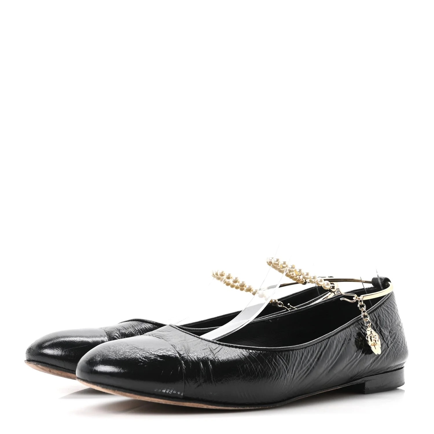 Shiny Cap Toe Ankle Chain Ballerina 41 4
