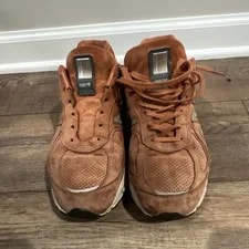 New Balance 990v4 Burnt Lace-Up 2