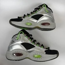 Reebok Question Mid Minions Grus Lab 3