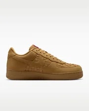 Nike Air Force 1 Low Retro Shoes in Wheat/ /Team 2