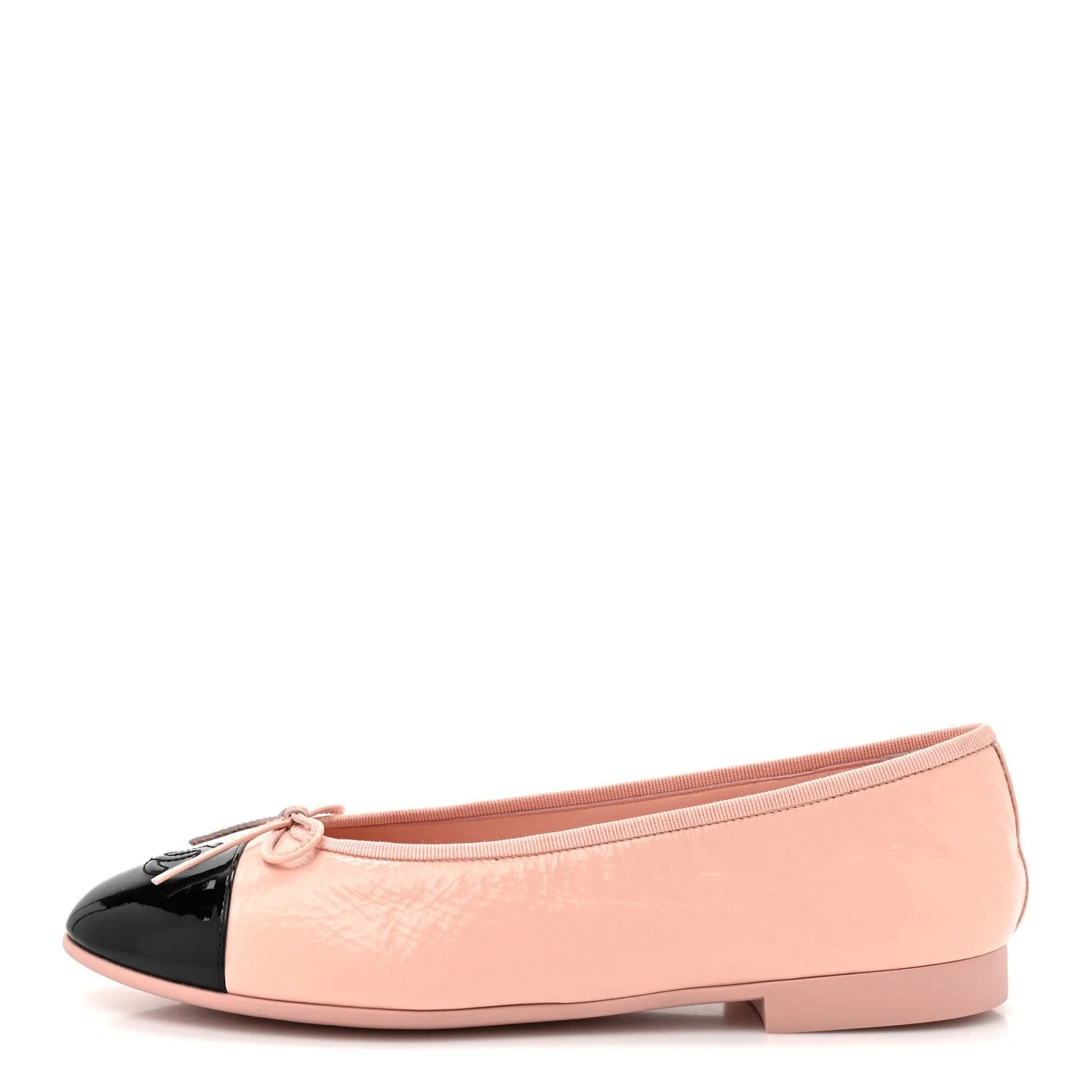 Chanel — Shiny Crumpled CC Cap Toe Ballerina 41 Light — Designer Shoe — resale