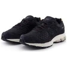 New Balance 2002R Quilted - M2002RPG Size 3