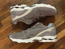 Authentic - Mizuno Wave Rider 10 “ ” Size 11 *Dead Stock* 2