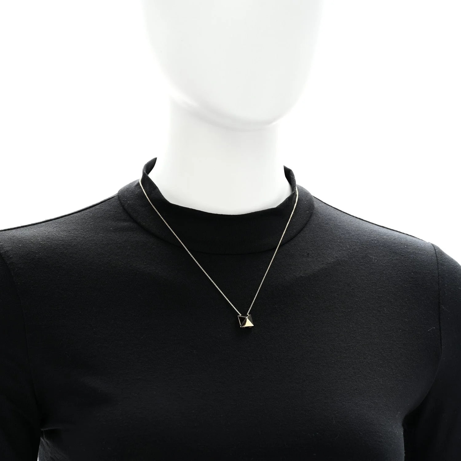 18K Yellow Gold Pyramid 2