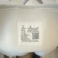 Jordan Air 1 Mid SE DC7294-103 2