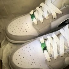 Jordan Air 1 Mid SE DC7294-103 4