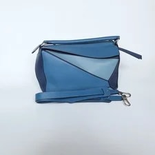 Loewe — Loewe Authentic Puzzle 322.30UK74 29x19.5x14 Cm — Handbag — resale