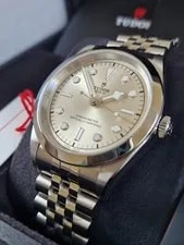 Tudor — NEW! Tudor Black Bay One 41 - Light Champagne Dial - Automatic — Watch — resale