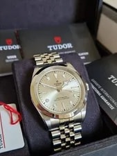 NEW! Tudor Black Bay One 41 - Light Champagne Dial - Automatic 3