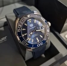 TAG Heuer — Tag Heuer Aquaracer 300M Calibre 5 - 43mm (Blue Dial/Rubber) - WAY201B.FT6150 — Watch — resale